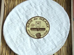 Brie de Meaux Cheese