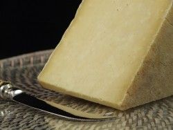 Traditional Mature Farm Cheddar Cheese - Godsells