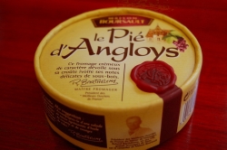 Pié d'Angloys Cheese 200g