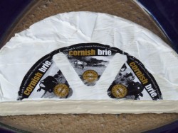 Medium Cornish Brie Cheese 1kg approx